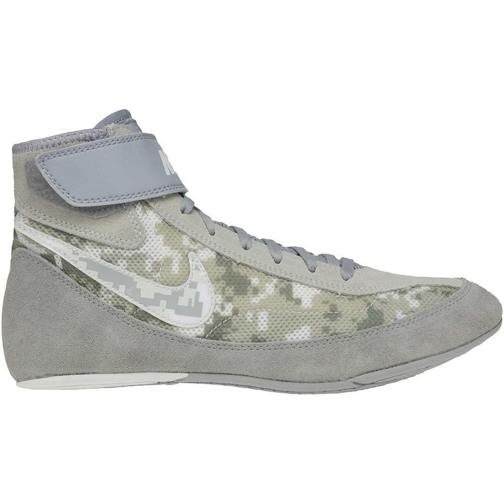 Nike Freek LE Wrestling Shoes (White/ Metallic Gold) - Blue Chip Wrestling
